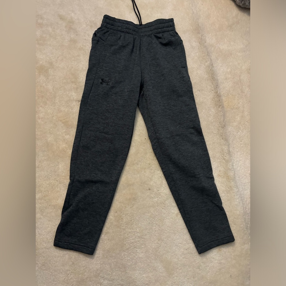Men’s small under armour sweatpants